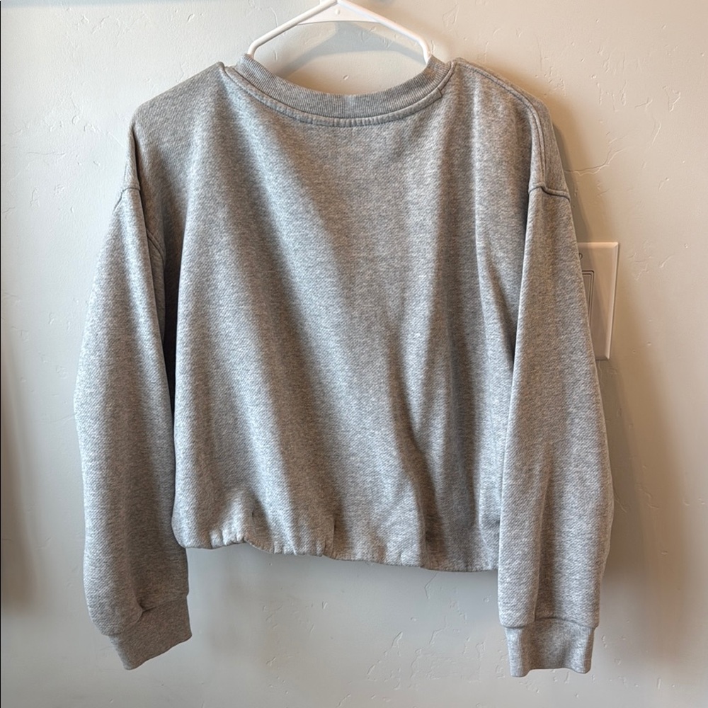 Universal Thread Gray Sweatshirt - Picture 2 of 4